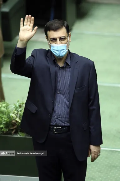 خداحافظی قاضی زاده هاشمی نماینده مشهد با مجلس