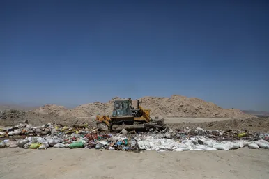 امحای ۶۰ تن کالای قاچاق در مشهد