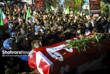 گزارش تصویری | وداع با پیکر مطهر پرستار شهید «حسین عشقی» در مشهد