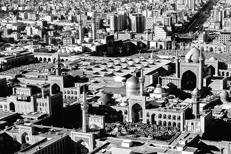 پیش‌درآمدی بر ستایش امام‌ رضا (ع) و اشتیاق زیارت حرم مطهر رضوی در ادبیات فارسی