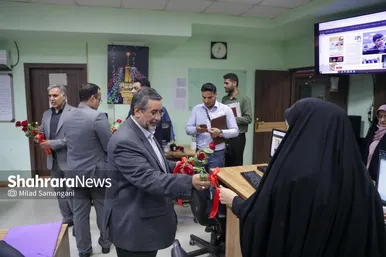 گزارش تصویری | بازدید مدیران استانی و شهری از روزنامه شهرآرا به مناسبت روز خبرنگار - ۳