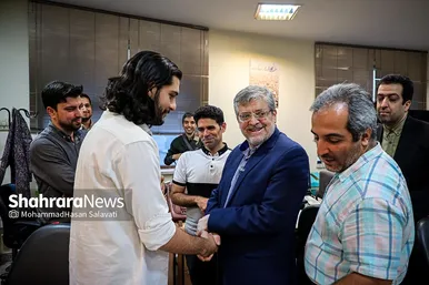 حضور شهردار مشهد در موسسه شهرآرا به مناسبت روز خبرنگار