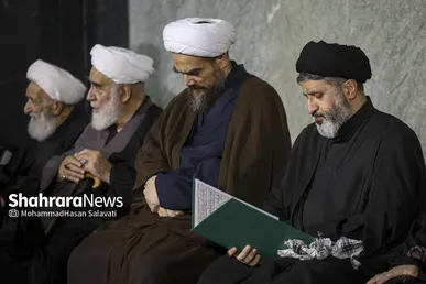گزارش تصویری | شب چهارم مراسم بزرگداشت رهبر شهید انقلاب اسلامی در حرم مطهر رضوی