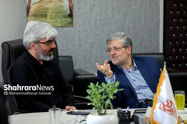 حضور شهردار مشهد در موسسه شهرآرا به مناسبت روز خبرنگار