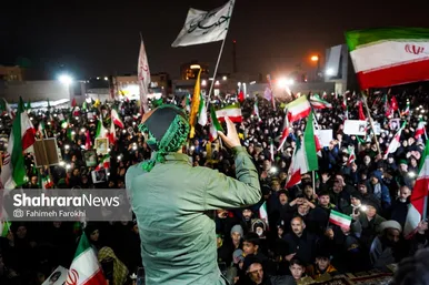 گزارش تصویری | خونخواهی رهبر شهید در میدان فجر مشهد