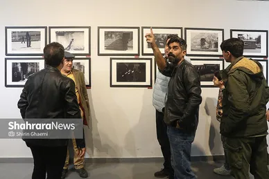 گزارش تصویری | نمایشگاه گروهی عکاسی خیابانی در نگارخانه اشراق مشهد
