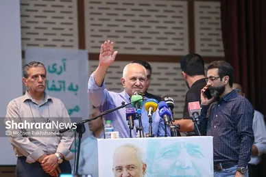 سفر تبلیغاتی محمدجواد ظریف به مشهد برای دور دوم انتخابات ۱۴۰۳