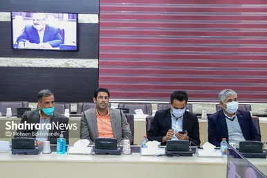 تجلیل از خداداد عزیزی ورزشکار مشهدی