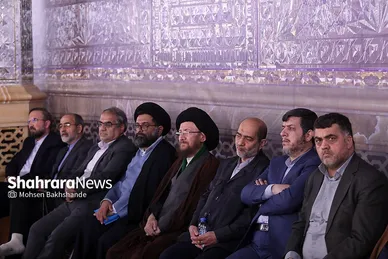 گزارش تصویری | نشست تحلیلی تبیینی «فتح قریب» در حرم مطهر رضوی