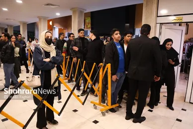 گزارش تصویری | اکران فیلم سینمایی «علت مرگ نامعلوم» با حضور عوامل در مشهد
