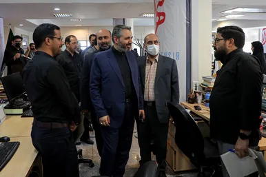 بازدید مدیران شهری از روزنامه شهرآرا به مناسبت روز خبرنگار