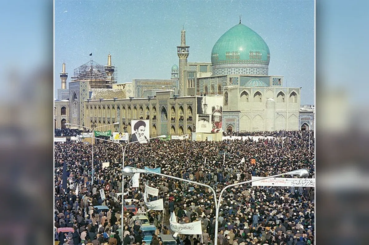 مشهد و راه اندازی جشنواره انقلاب‌های مردمی دنیا