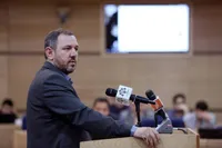حاجی‌بگلو: شورای نگهبان اجازه ندهد دوره هفتم شورا‌ها سه‌ساله شود