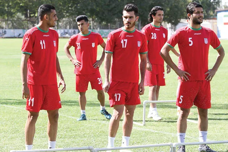 حمید استیلی ۳۵ بازیکن را به مرحله اول اردوی تیم ملی امید‌ دعوت کرد