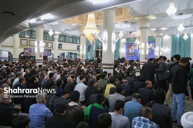 مهاجران افغانستانی در سوگ رئیس‌جمهور شهید