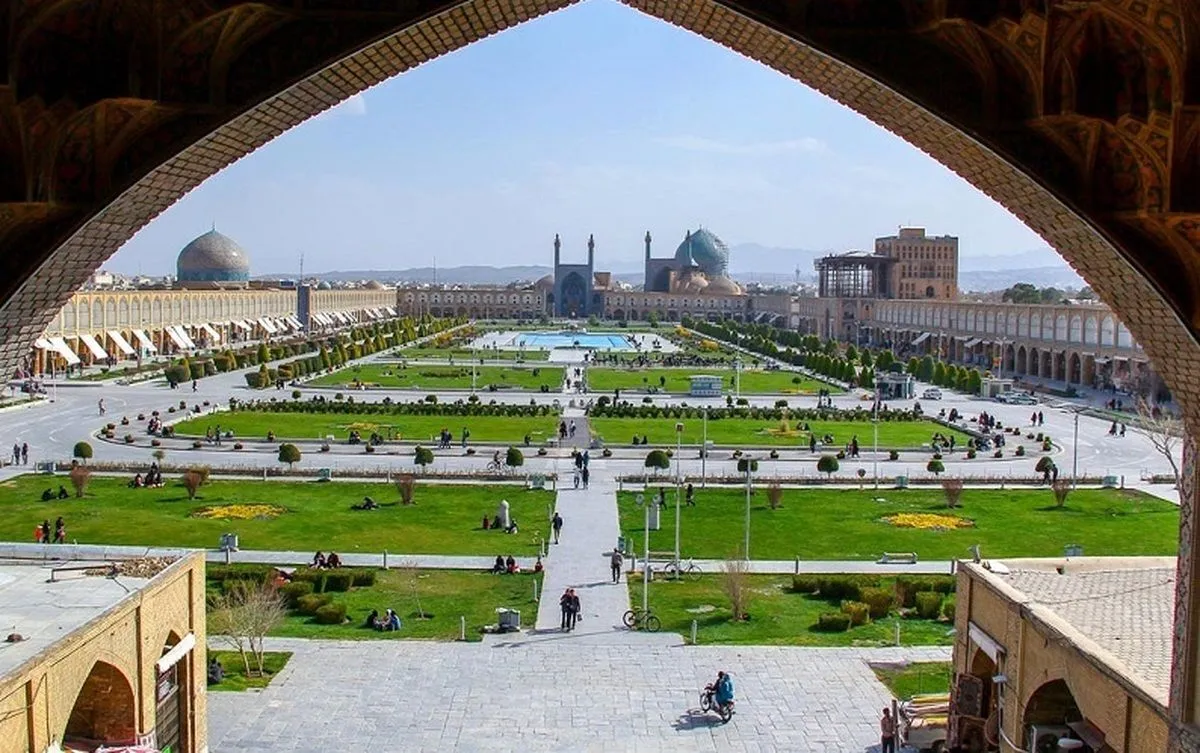 ویدئو| نمایی زیبا از میدان نقش جهان