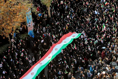 تشییع با شکوه 3 شهید مدافع امنیت در مشهد