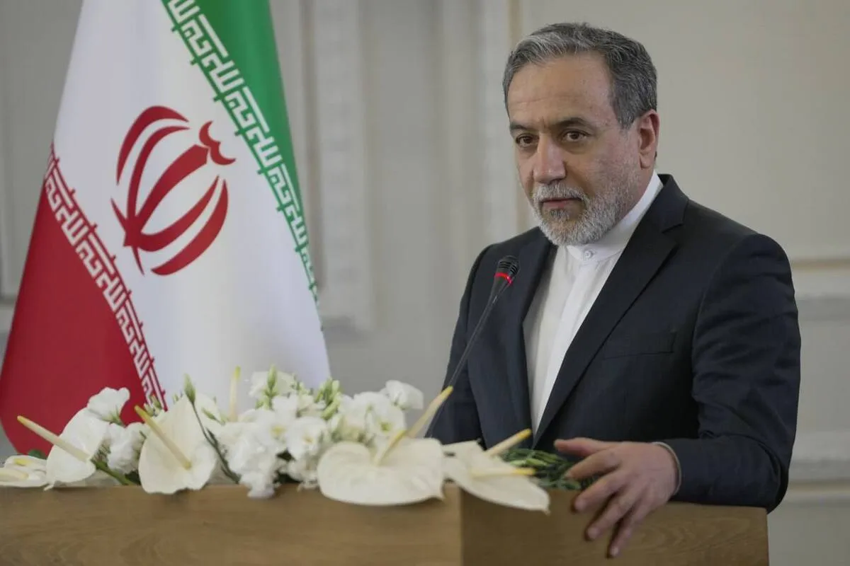 گفتگوهای دیپلماتیک عراقچی با وزرای امور خارجه کشورهای منطقه و جهان در پی حمله اسرائیل به ایران