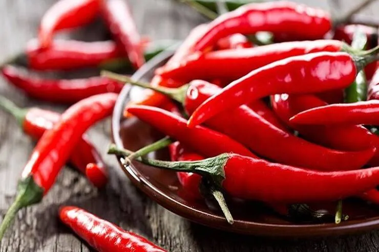 اینفوگرافیک | با خواص مفید فلفل تند آشنا شوید