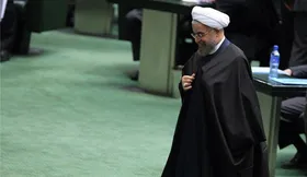 تضعیف دولت از وظایف نماینده&zwnj;ای با ۲۰۴ هزار رأی نیست!