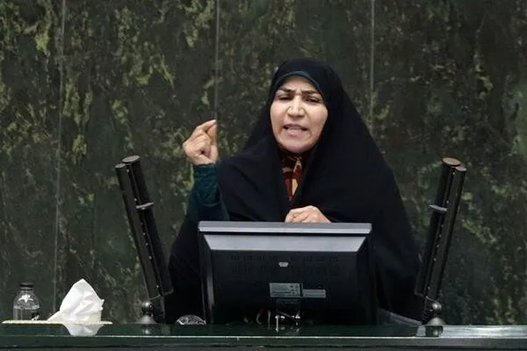 انتقاد نماینده نیشابور از عدم اجرای مصوبات افزایش حقوق بازنشستگان و رتبه‌بندی معلمان| چرا حقوق بازنشستگان به‌موقع پرداخت نمی‌شود؟