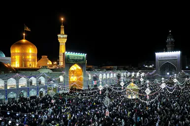 تحویل سال 1402 در حرم مطهر امام رضا (ع)