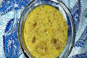 آبگوشت بادمجان و کشک، غذایی متفاوت و پرطرف&zwnj;دار در خطه کرمان است+ طرز تهیه آن