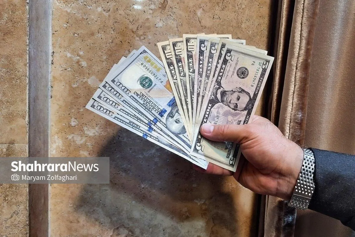 قیمت دلار برای اولین بار ۲۰۰ هزار تومان شد | علت جهش قیمت دلار چه بود؟ (یکم شهریور ۱۴۰۵)