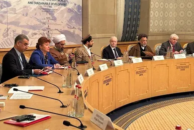 مسکو میزبان نشست مخالفان طالبان با حضور احمد مسعود + عکس