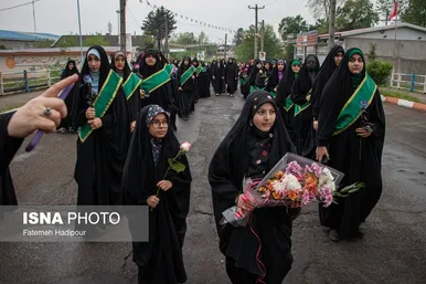 گزارش تصویری | کاروان زیر سایه خورشید - گیلان