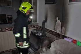 نجات ۴ کودک از آتش&zwnj;سوزی مهیب منزل مسکونی