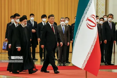 عکس‌هایی از سفر رییس جمهور به چین