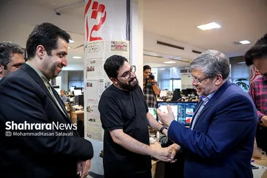 حضور شهردار مشهد در موسسه شهرآرا به مناسبت روز خبرنگار