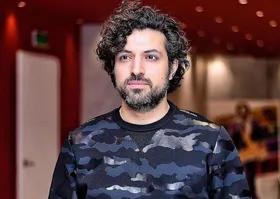 جزئیاتی از مهاجرت اشکان خطیبی + عکس