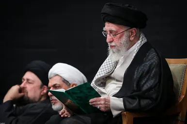 گزارش تصویری | مراسم بزرگداشت شهدای جنگ تحمیلی اخیر با حضور رهبر انقلاب اسلامی