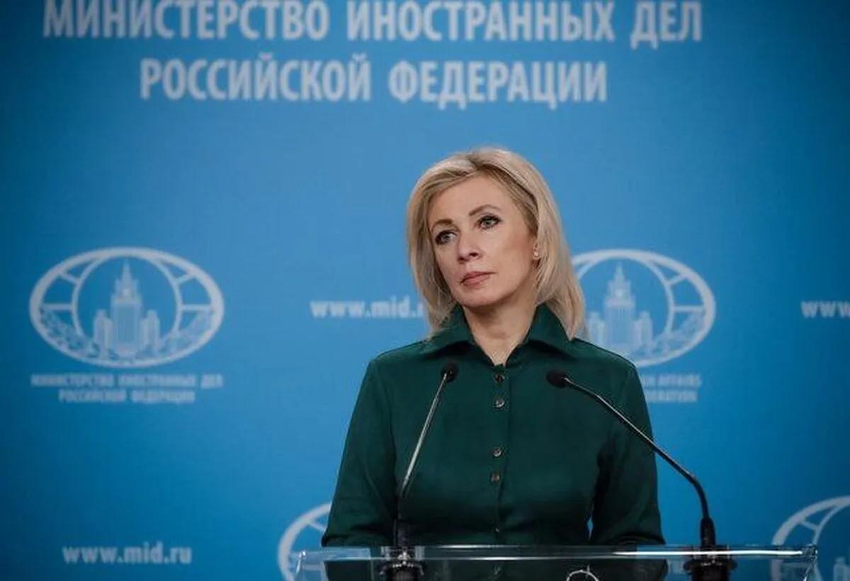 سخنگوی وزارت خارجه روسیه: پیشنهاد مسکو برای انتقال اورانیوم غنی‌شده ایران به روسیه همچنان «روی میز» است