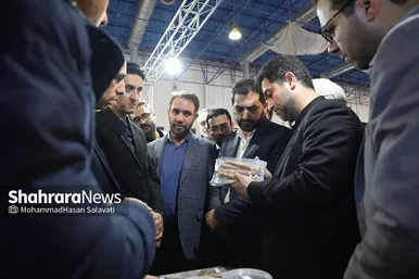 افتتاح نمایشگاه دستاوردهای پژوهش و فناوری