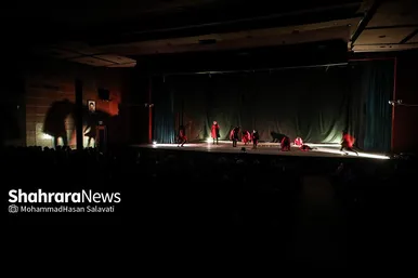 دومین روز سی‌وسومین جشنواره تئاتر خراسان رضوی
