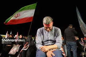 ویدئو | حال&zwnj;وهوای موکب&zwnj;های مردمی در مشهد | پذیرایی از زائران به عشق امام شهید