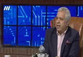 ویدئو | انتقاد شدید و گریه یک استاد دانشگاه در تلویزیون به حال و روز مدرسه های ایران