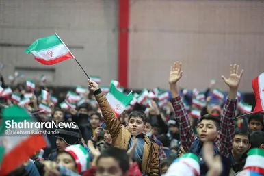جشن دهه نودی‌ها در مشهد