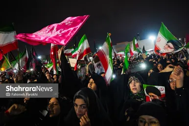 گزارش تصویری | خونخواهی رهبر شهید در میدان فجر مشهد