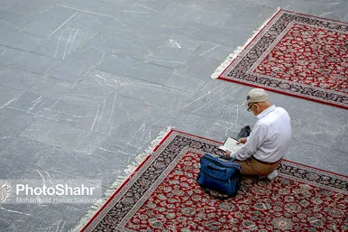 محفل بزرگ قرائت قرآن در حرم مطهر رضوی