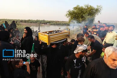 عکس‌هایی از استقبال اهالی خلیفه حیدر از زائران کربلا