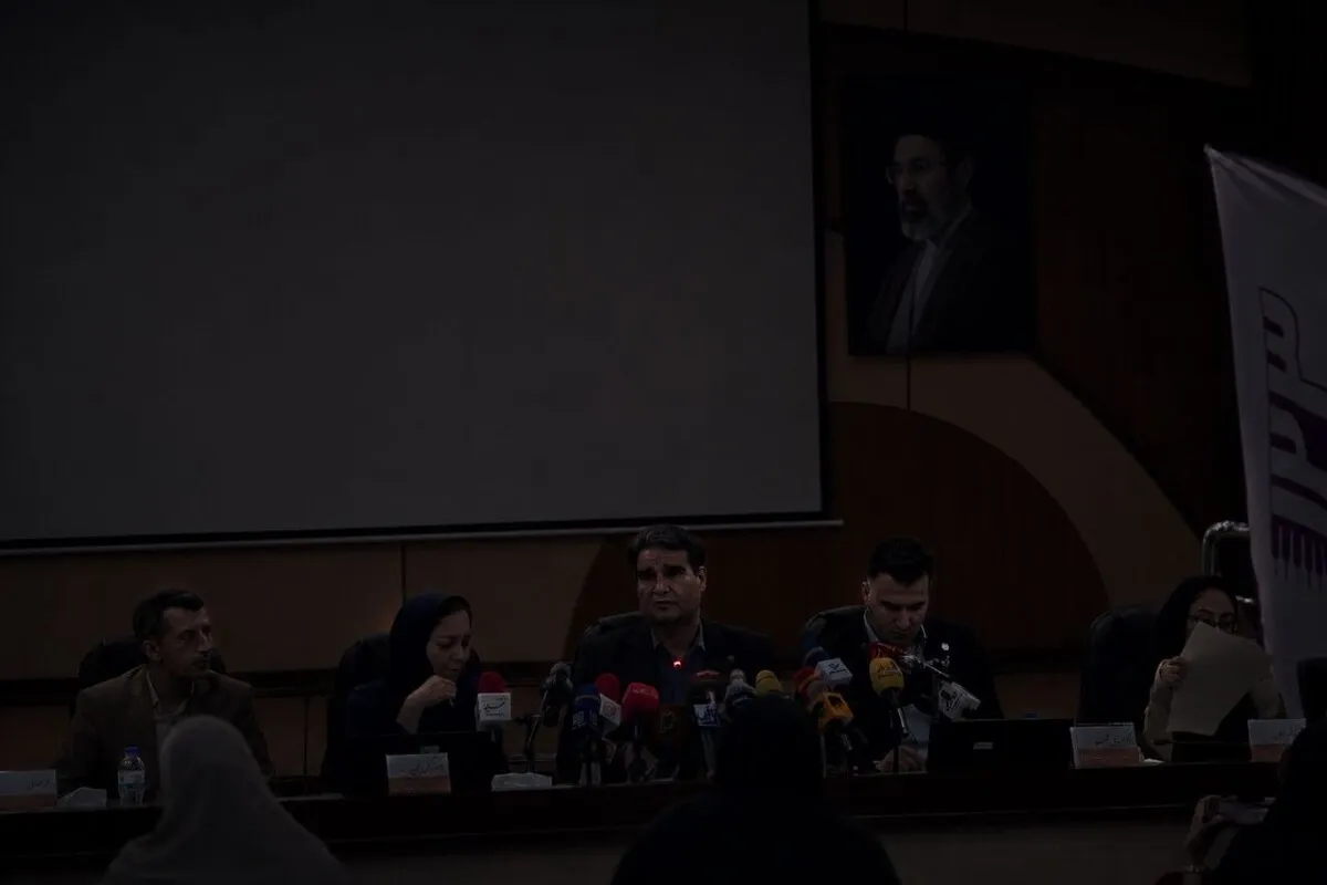 قطع برق در نشست خبری مدیرکل بهزیستی خراسان رضوی + ویدئو