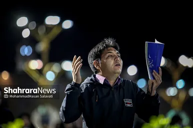 مراسم احیاء شب ۱۹ ماه رمضان در حرم مطهر رضوی