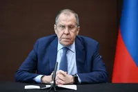 وزیر خارجه روسیه: در چارچوب قوانین بین‌المللی، تجهیزات نظامی در اختیار ایران قرار می‌دهیم
