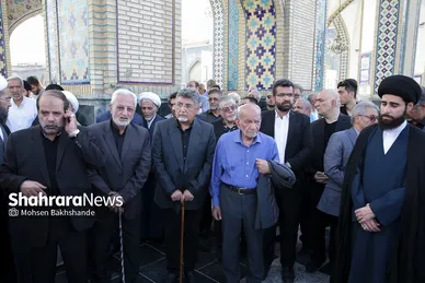 تشییع پیکر مرحوم مهدوی دامغانی در حرم مطهر رضوی