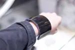 سامسونگ از چند محصول مفهومی جدید رونمایی کرد | موبایلی که دور مچ دست‌ بسته می‌شود + فیلم