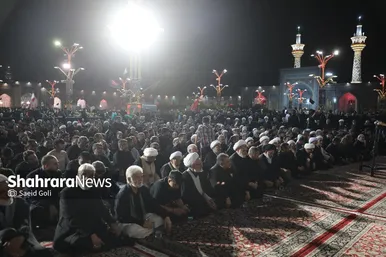 گزارش تصویری | مراسم بزرگداشت رهبر شهید ایران در حرم مطهر امام رضا (ع)